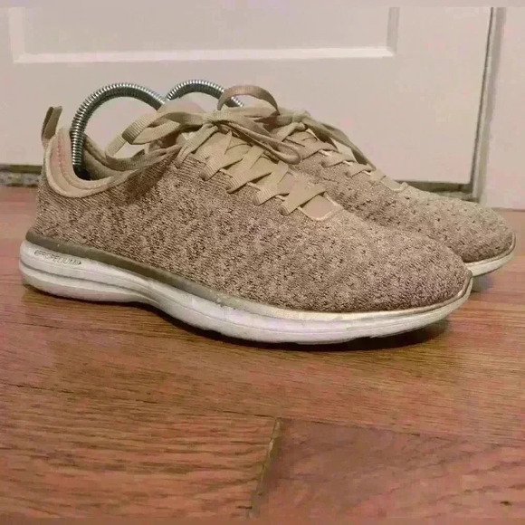 APL Techloom Phantom Rose Gold Sneakers, Womens Size 8 - Picture 3 of 12